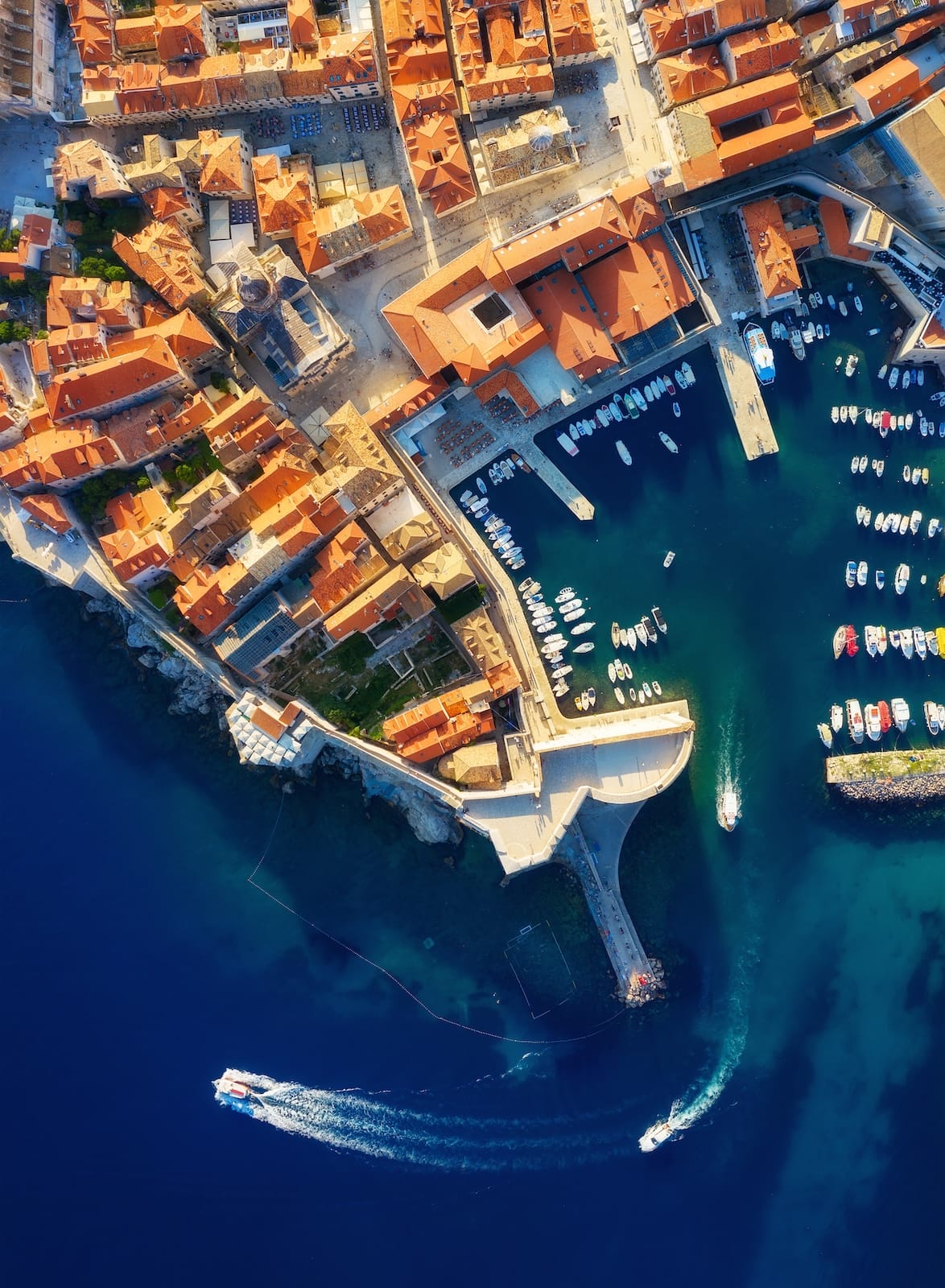 dubrovnik-croatia-aerial-view-on-the-old-town-v-2023-11-27-04-49-24-utc